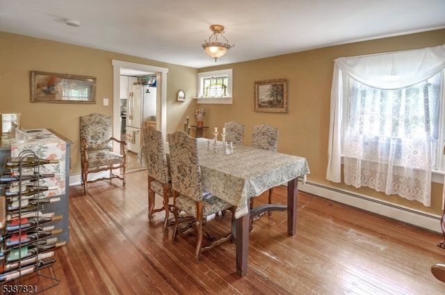 31 Fox Farm Rd, Lopatcong Twp., NJ 08865