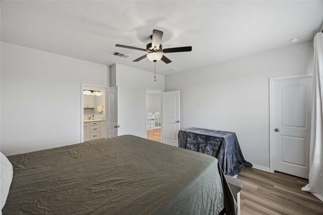 148 Austin Road, Angleton, TX 77515