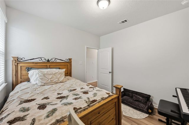148 Austin Road, Angleton, TX 77515