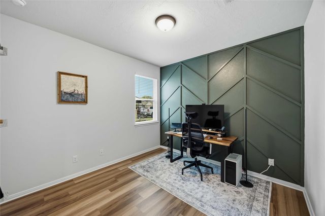 148 Austin Road, Angleton, TX 77515