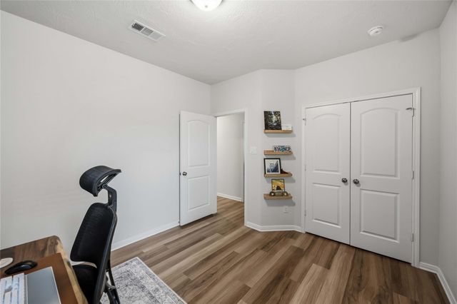 148 Austin Road, Angleton, TX 77515