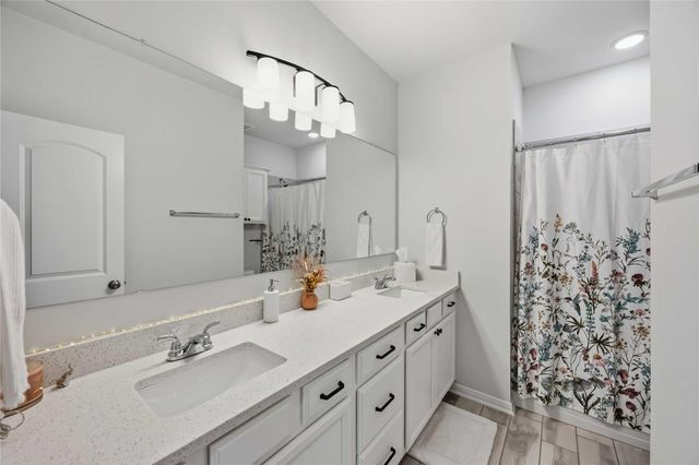 148 Austin Road, Angleton, TX 77515