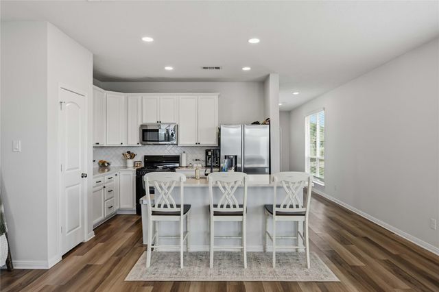 148 Austin Road, Angleton, TX 77515
