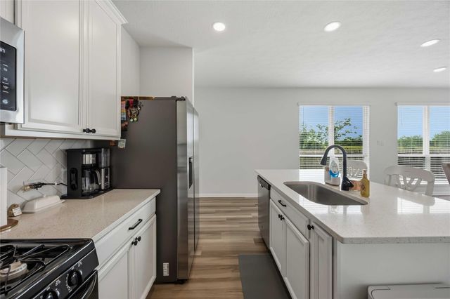 148 Austin Road, Angleton, TX 77515
