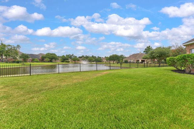 29907 Adobe Falls Drive, Spring, TX 77386