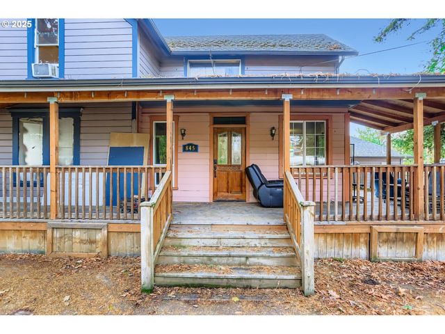 845 Sw BLAINE St, Mc Minnville, OR 97128
