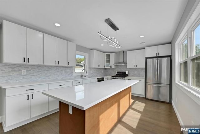 15 Seminole, Par-troy Hills Twp., NJ 07034