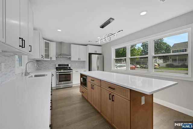 15 Seminole, Par-troy Hills Twp., NJ 07034