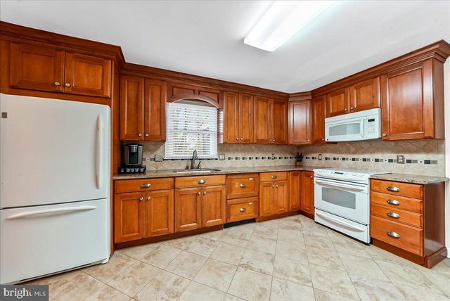 18 KIMMIE CT, Bear, DE 19701