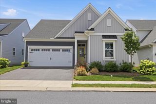 1813 EMERALD WAY, Mount Joy, PA 17552