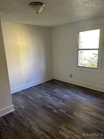 107 N BROCKWAY Drive, Montgomery, AL 36110