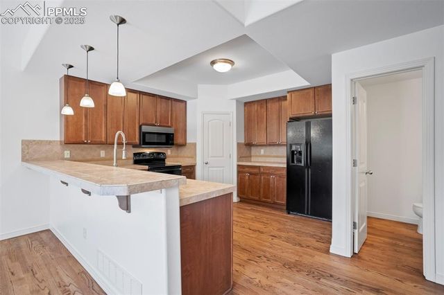 1571 Promontory Bluff View, Colorado Springs, CO 80921