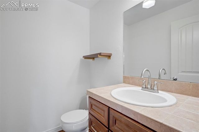 1571 Promontory Bluff View, Colorado Springs, CO 80921