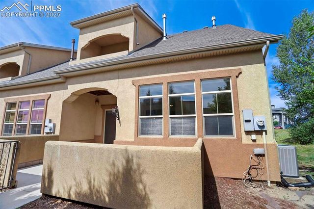 1571 Promontory Bluff View, Colorado Springs, CO 80921