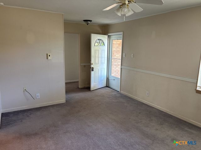 303 Ridge Street, Copperas Cove, TX 76522