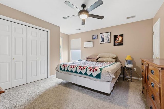 1304 S 5th Street E, Louisburg, KS 66053