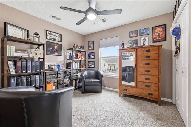 1304 S 5th Street E, Louisburg, KS 66053