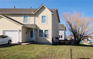 1304 S 5th Street E, Louisburg, KS 66053