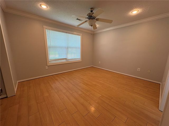 4053 Cambray Drive, Fayetteville, AR 72703