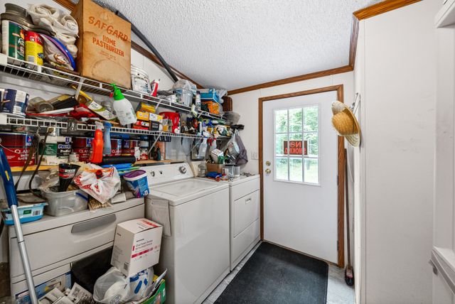 1266 Darbytown Rd, Hohenwald, TN 38462