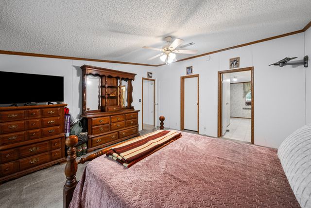 1266 Darbytown Rd, Hohenwald, TN 38462