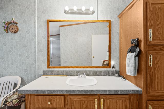 1266 Darbytown Rd, Hohenwald, TN 38462