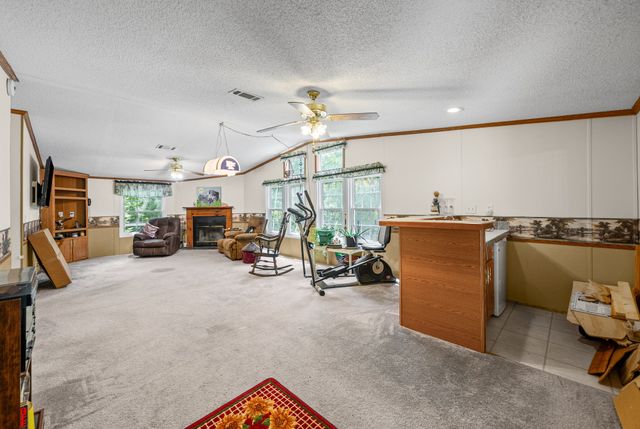 1266 Darbytown Rd, Hohenwald, TN 38462