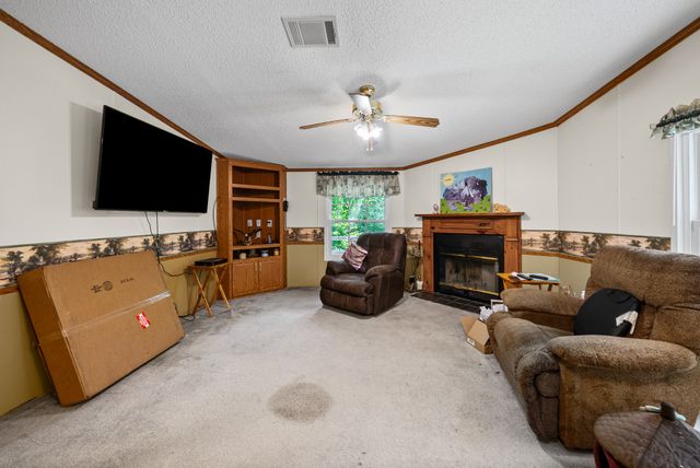 1266 Darbytown Rd, Hohenwald, TN 38462