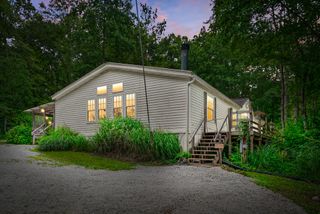 1266 Darbytown Rd, Hohenwald, TN 38462