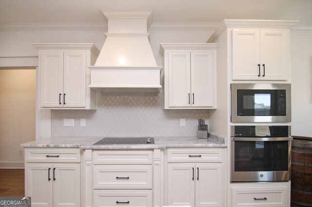 207 Old Hollow Way, Kathleen, GA 31047