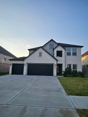 3326 Tilley Drive, Rosenberg, TX 77471
