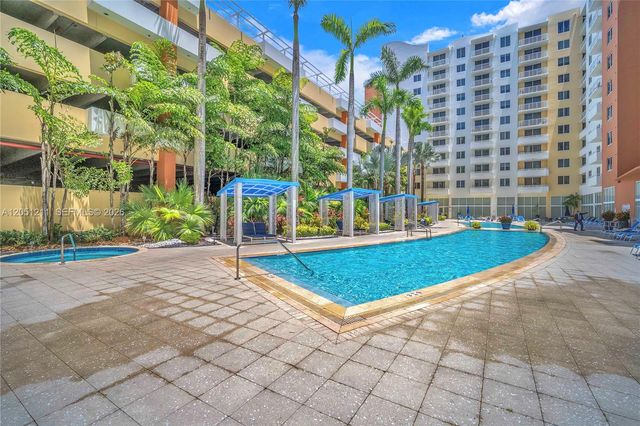 18800 NE 29th Avenue 517, Aventura, FL 33180