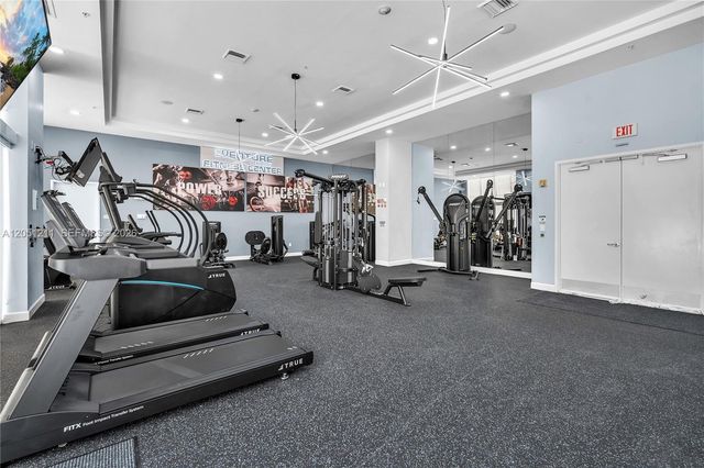 18800 NE 29th Avenue 517, Aventura, FL 33180