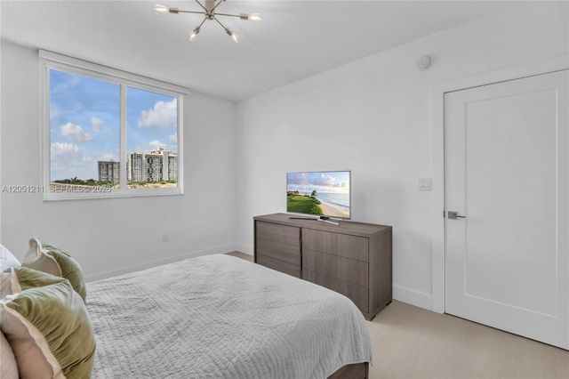 18800 NE 29th Avenue 517, Aventura, FL 33180