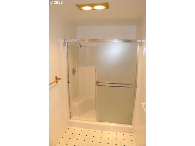 2120 Nw DOUGLAS Loop, Camas, WA 98607