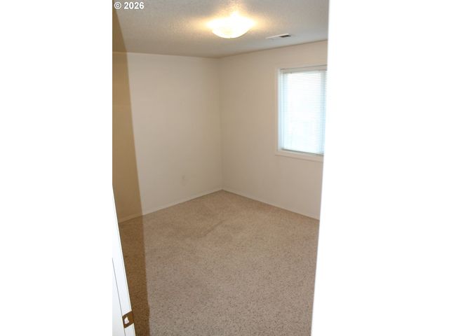 2120 Nw DOUGLAS Loop, Camas, WA 98607