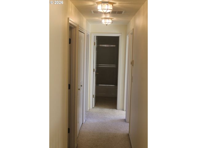 2120 Nw DOUGLAS Loop, Camas, WA 98607