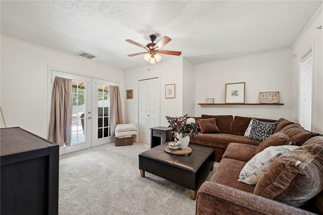2504 Broadmoor Drive, Bryan, TX 77802