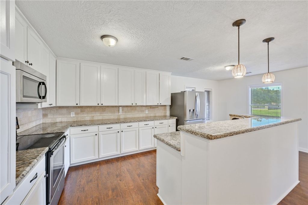 2504 Broadmoor Drive, Bryan, TX 77802 — photo 3