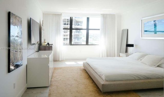 9801 Collins Ave 18U, Bal Harbour, FL 33154