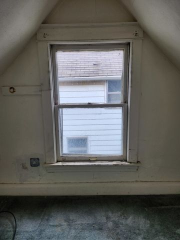 8 W 137th Place, Riverdale, IL 60827
