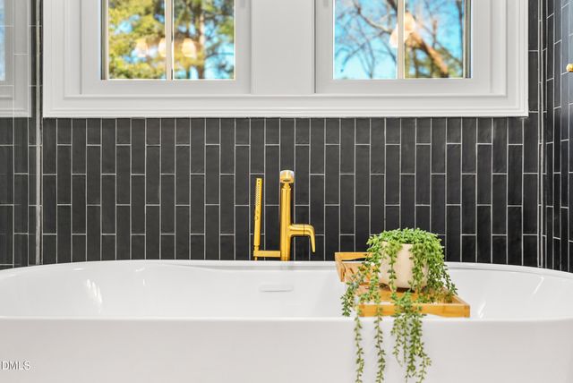 1232 Somerset Road, Raleigh, NC 27610