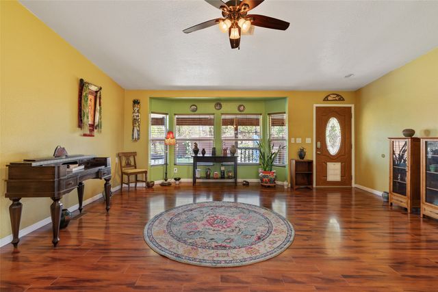 12 Apache Ridge Road, Santa Fe, NM 87505