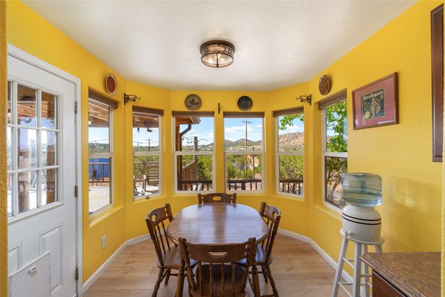12 Apache Ridge Road, Santa Fe, NM 87505
