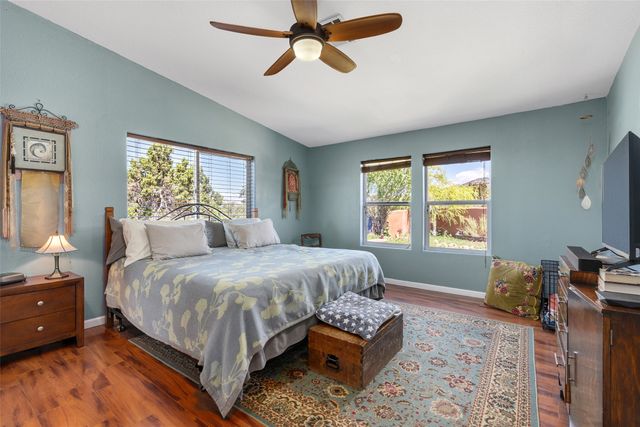 12 Apache Ridge Road, Santa Fe, NM 87505