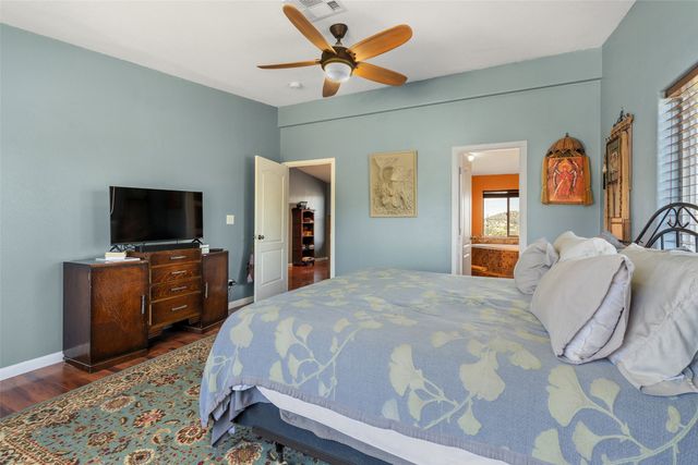 12 Apache Ridge Road, Santa Fe, NM 87505