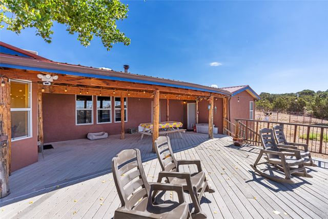 12 Apache Ridge Road, Santa Fe, NM 87505