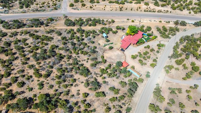 12 Apache Ridge Road, Santa Fe, NM 87505
