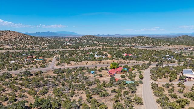 12 Apache Ridge Road, Santa Fe, NM 87505