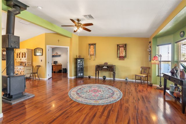 12 Apache Ridge Road, Santa Fe, NM 87505